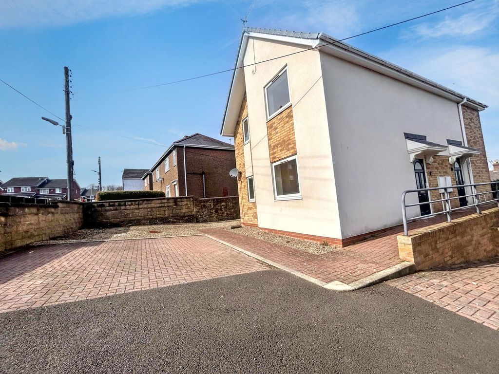 Additional image 11 of 2 bed flat to rentSwalwell Close, Prudhoe NE42