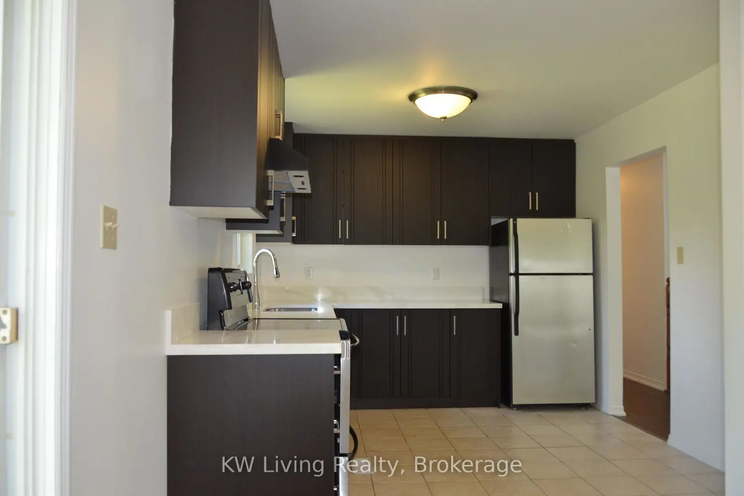 Additional image 6 of 216 Foster Drive