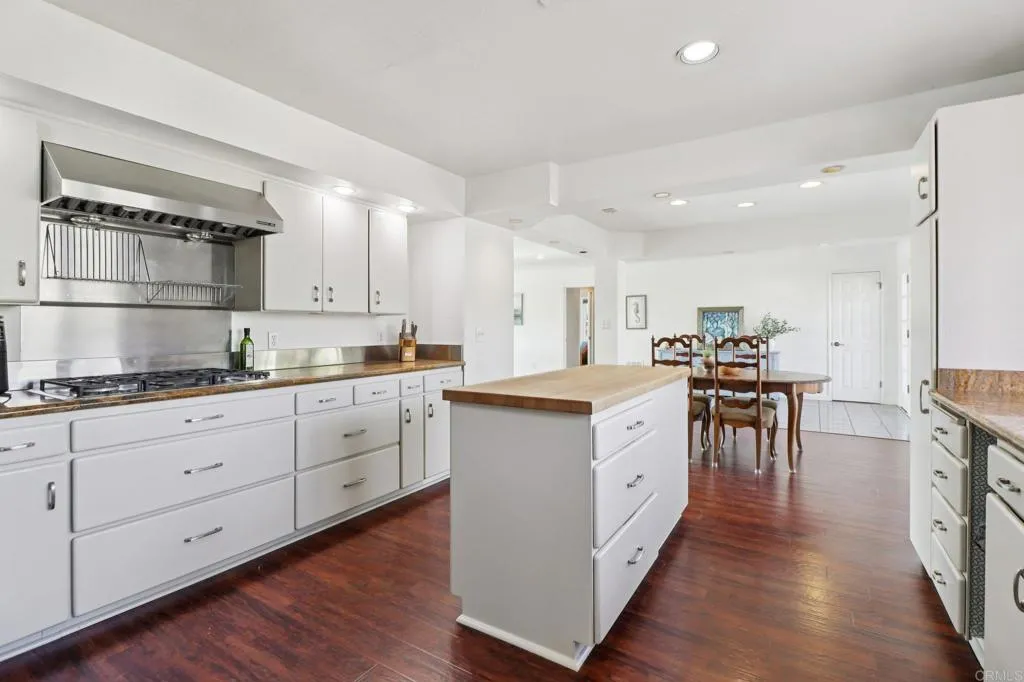 Additional image 81 of 1607 Hunsaker Street, Oceanside, CA 92054