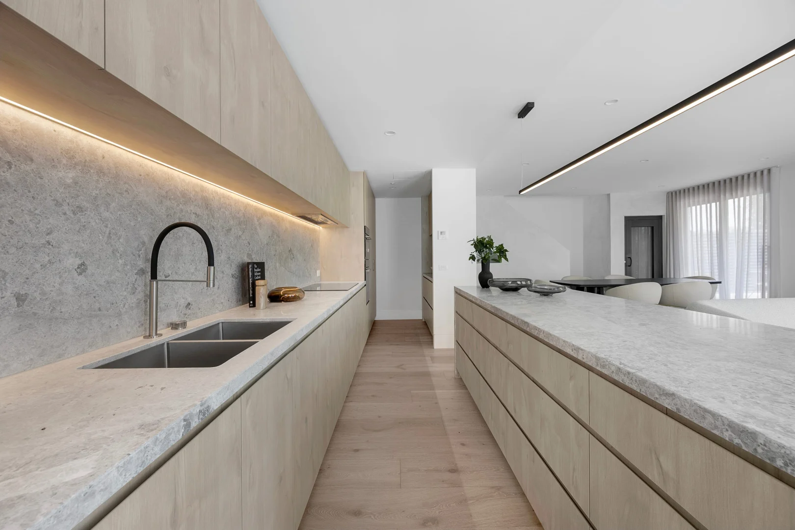 Additional image 10 of 1/298 High Street Road, Mount Waverley VIC 3149