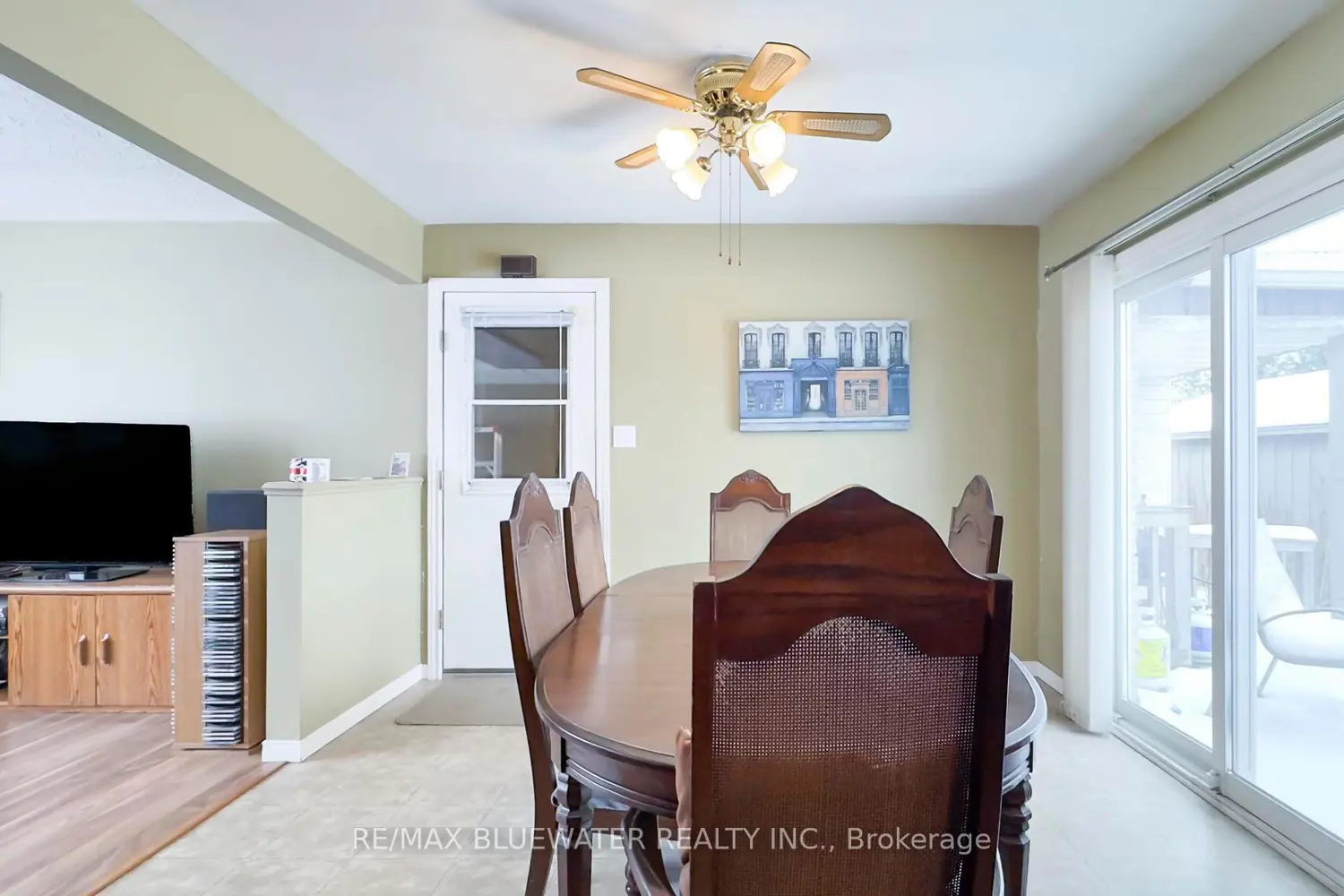 Additional image 4 of 40204 Huron Street