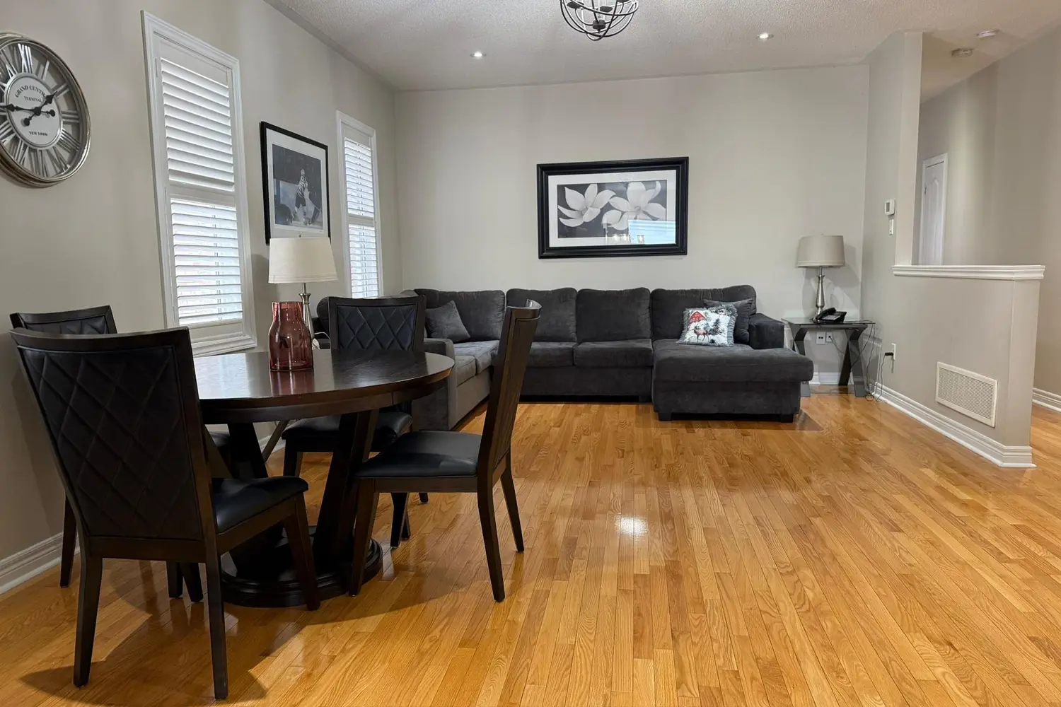 Additional image 3 of 37 Chevrolet Drive