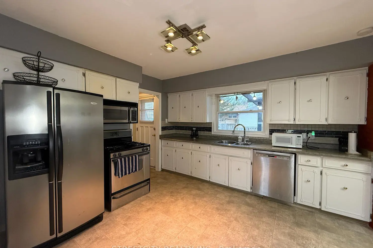 Additional image 3 of 1508 Len Avenue