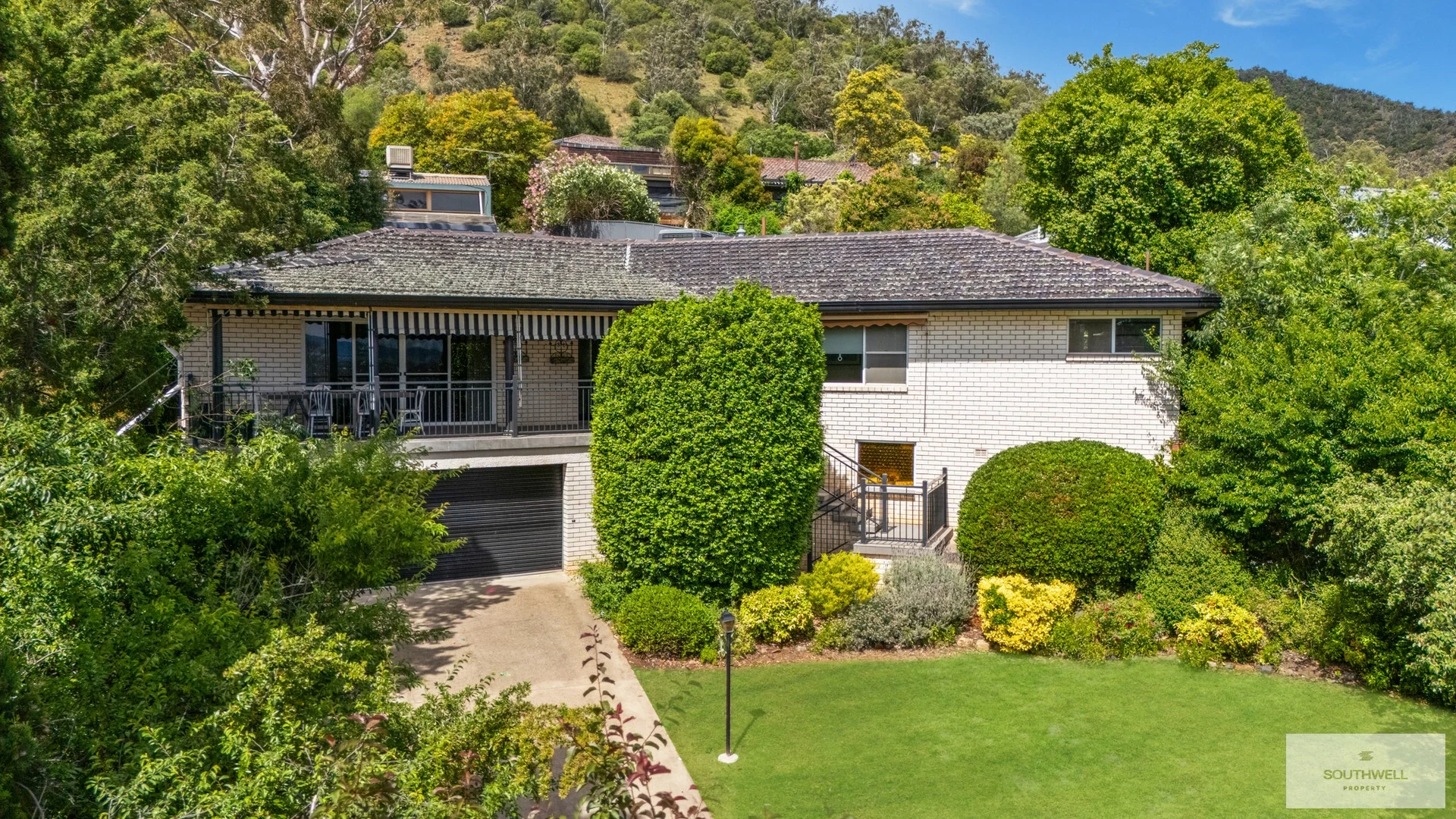 9 Ruthning Avenue, East Tamworth NSW 2340