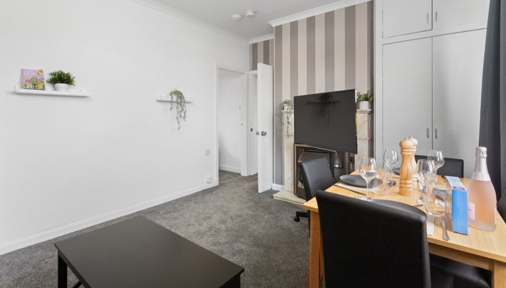 Additional image 3 of 2 Bed Semi-Detached House, Lochend Gardens, EH7, N1 7GU