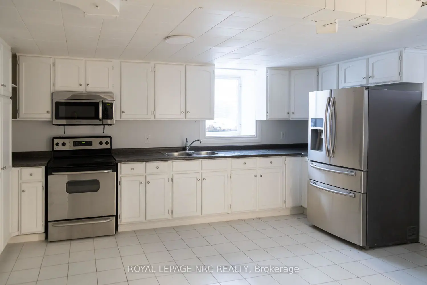 Additional image 12 of 5905 Valley Way