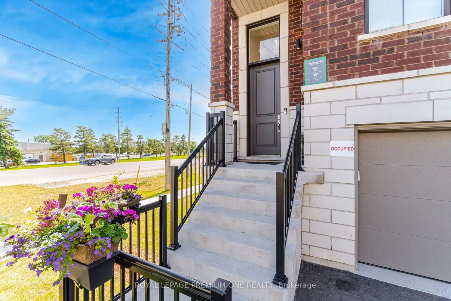 Additional image 3 of 2 Seacoasts Circle