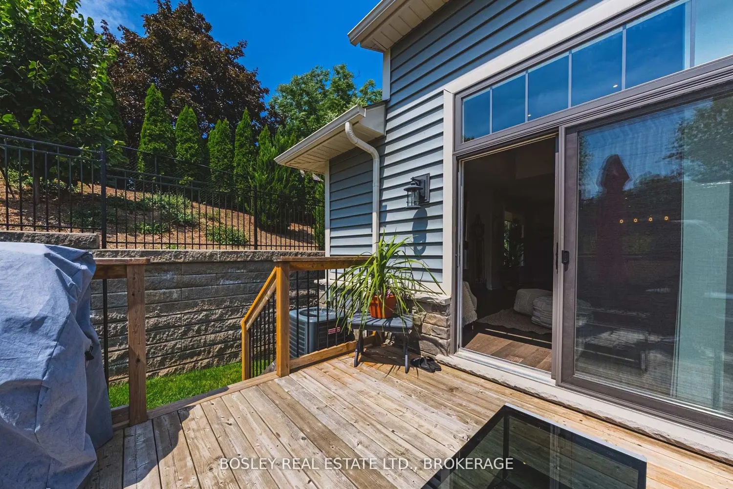 Additional image 16 of 2848 King Street 10