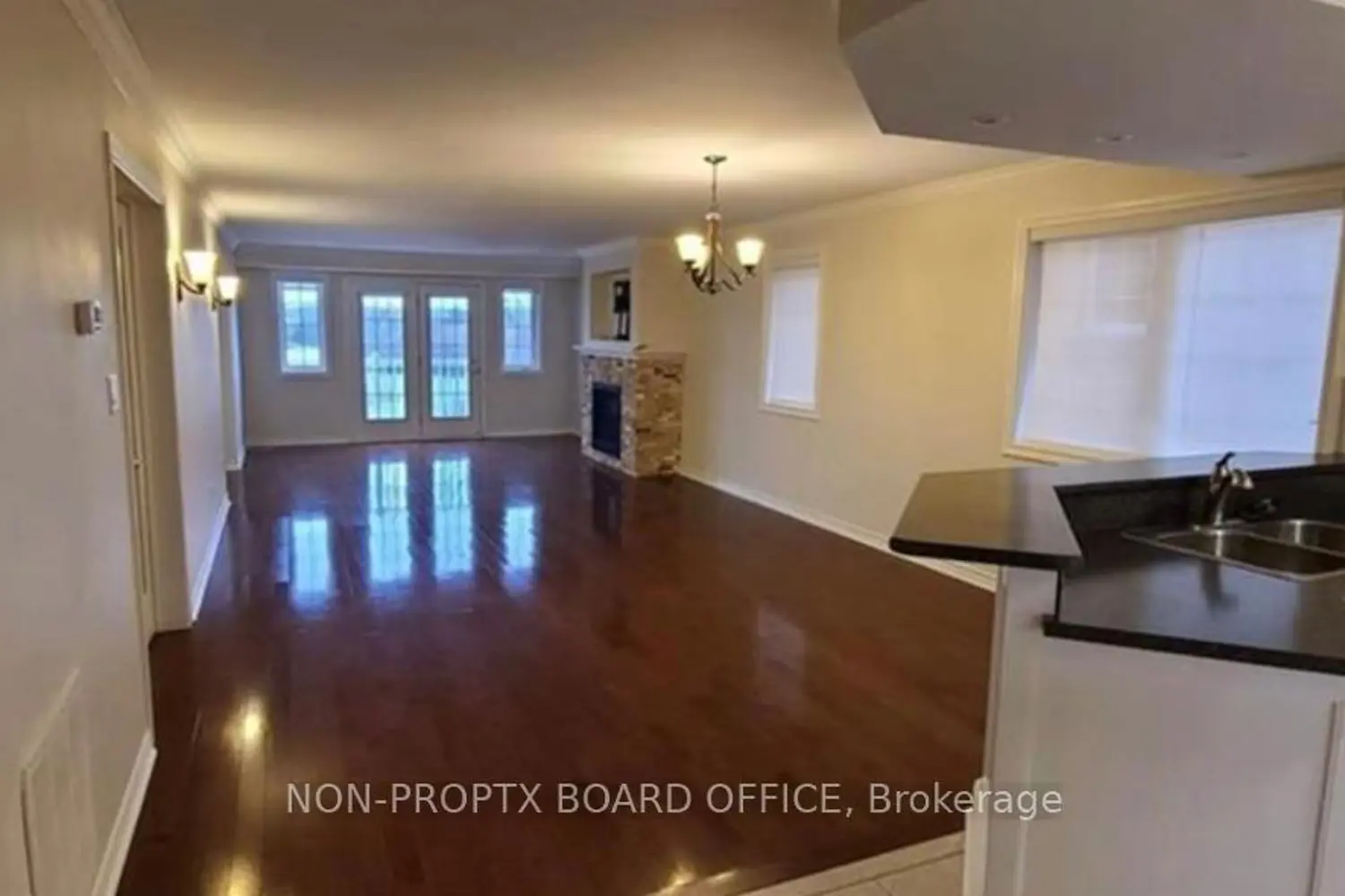 Additional image 6 of 520 Silken Laumann Drive