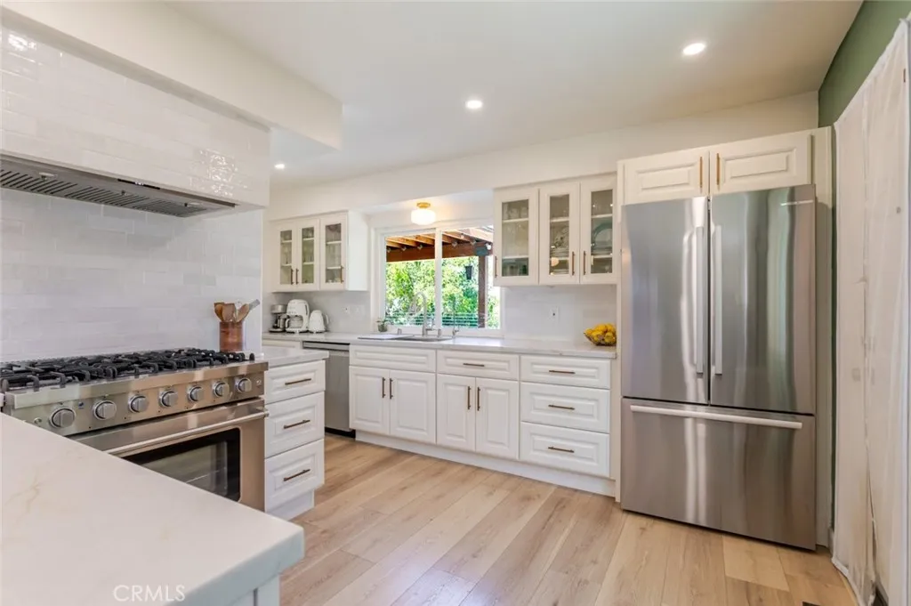 Additional image 23 of 19707 Green Mountain Drive, Newhall, CA 91321