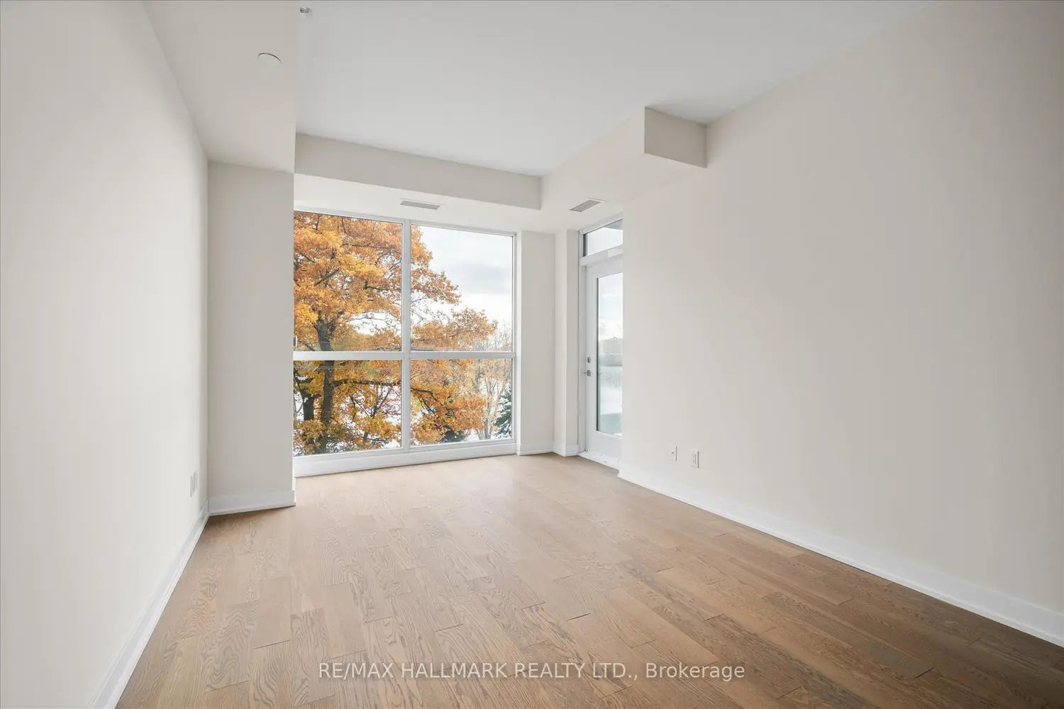 Additional image 8 of 1350 Kingston Road 409