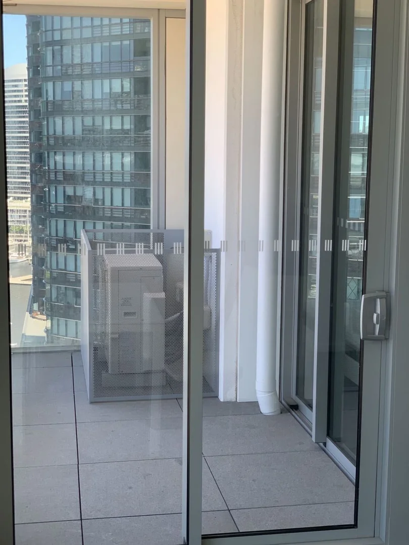 Additional image 14 of 1305E/888 Collins Street, Docklands VIC 3008