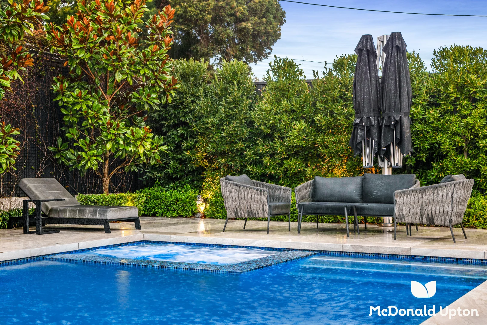 Additional image 11 of 220 Woodland Street, Strathmore VIC 3041