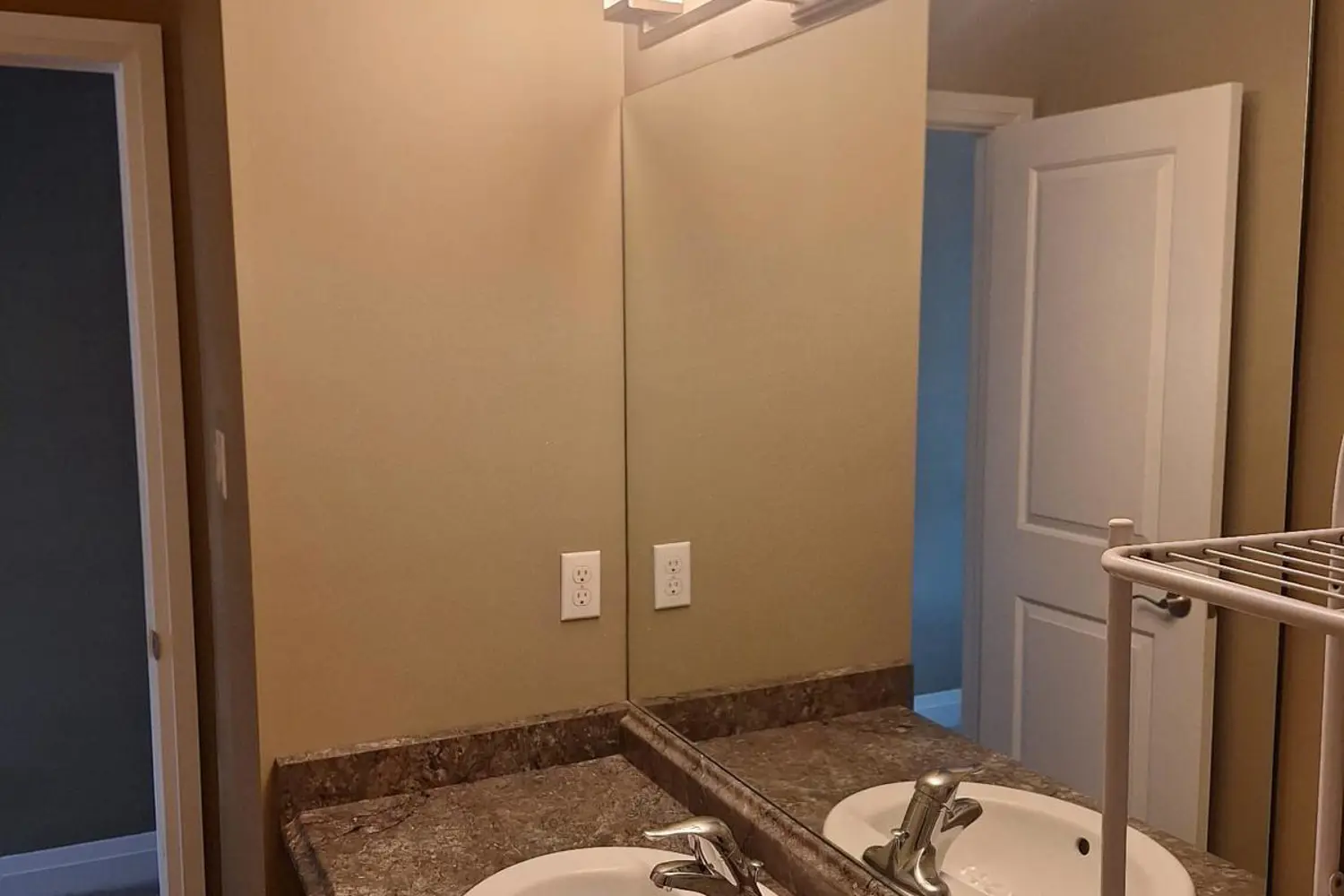 Additional image 13 of 2091 Cherrywood Trail