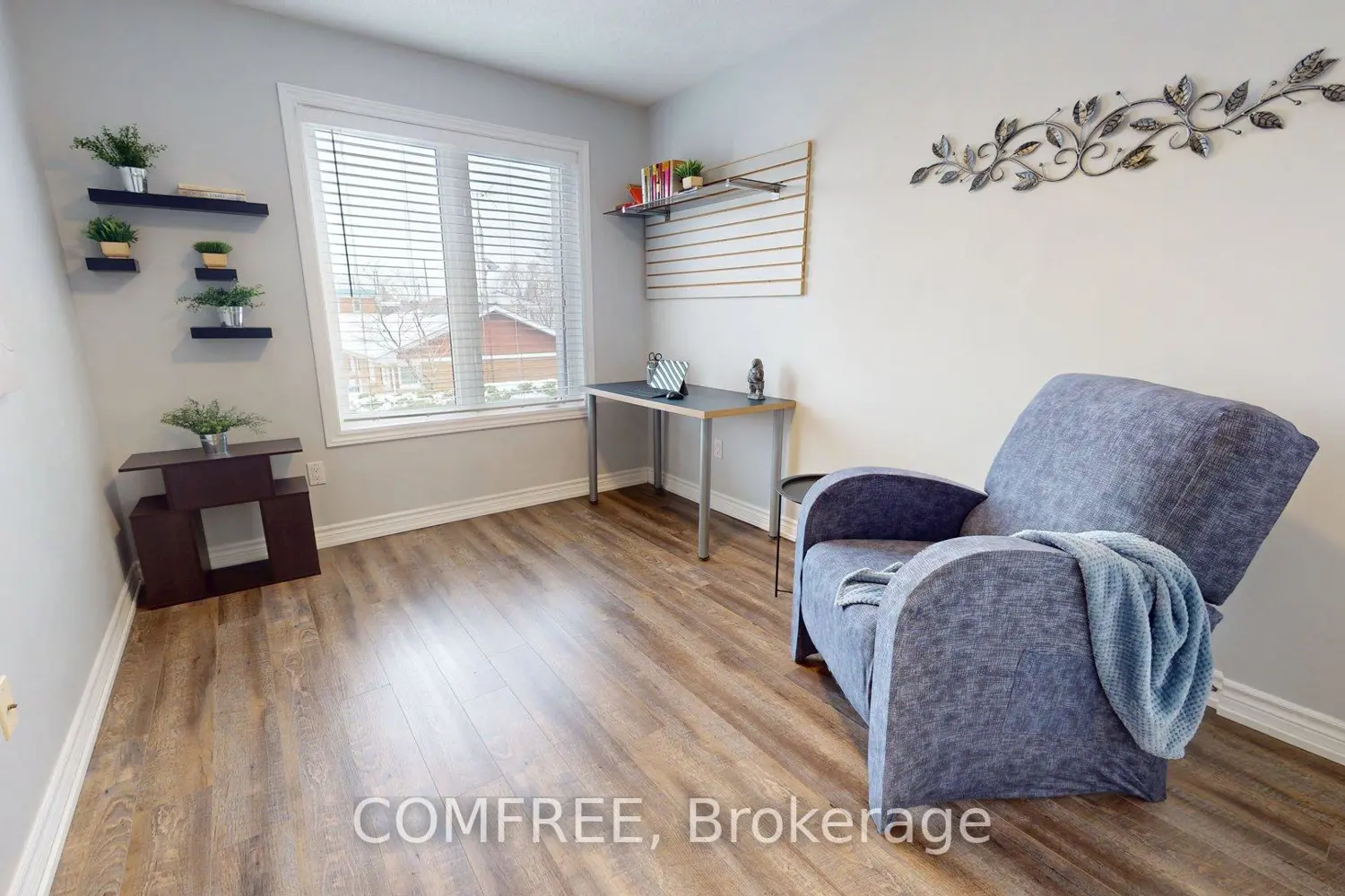 Additional image 8 of 770 Principale Street 204