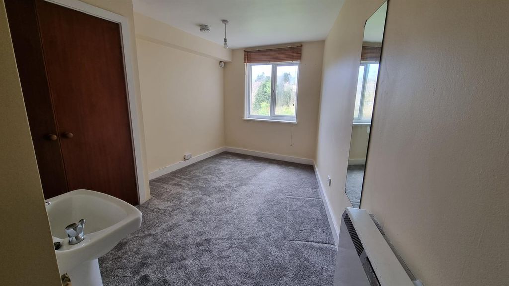 Additional image 6 of 1 bed flat to rentDew Street, Haverfordwest SA61