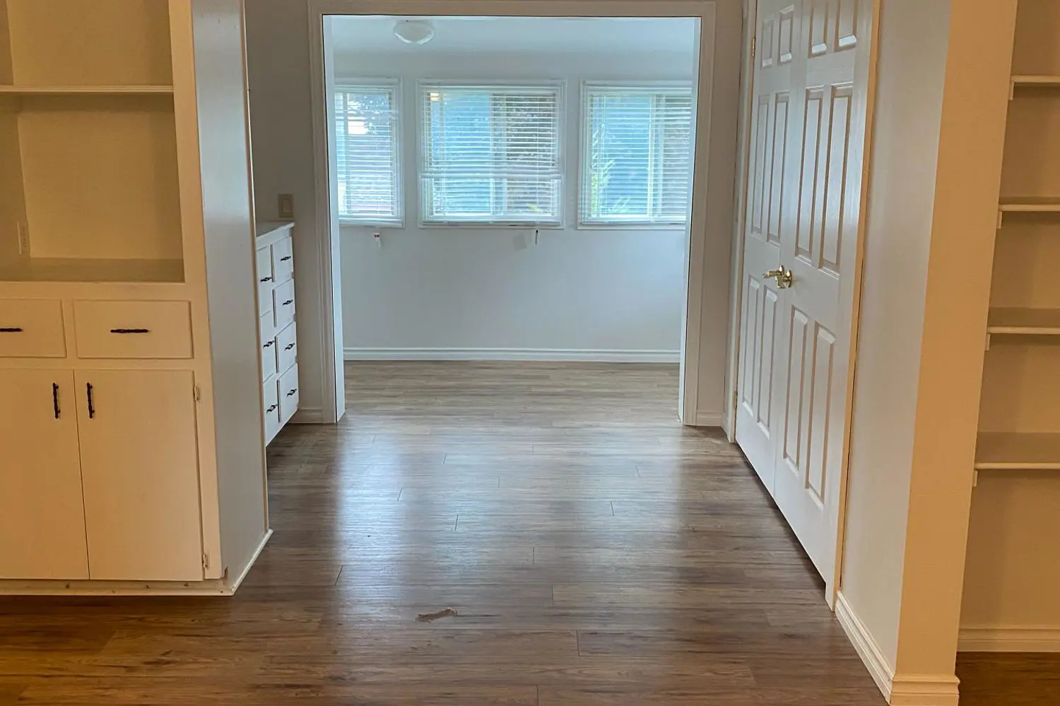 Additional image 10 of 612 Romaine Street