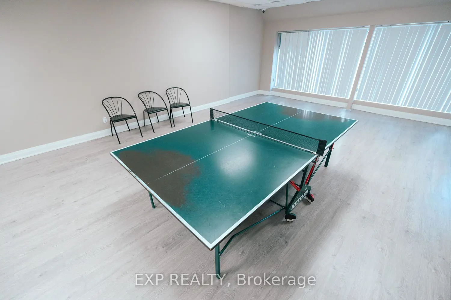 Additional image 17 of 2550 Lawrence Avenue 310