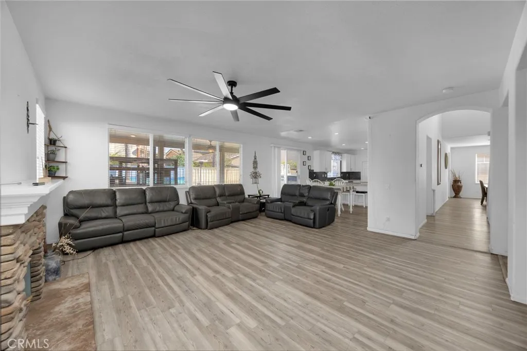 Additional image 109 of 7292 Corona Valley Ave, Eastvale, CA 92880