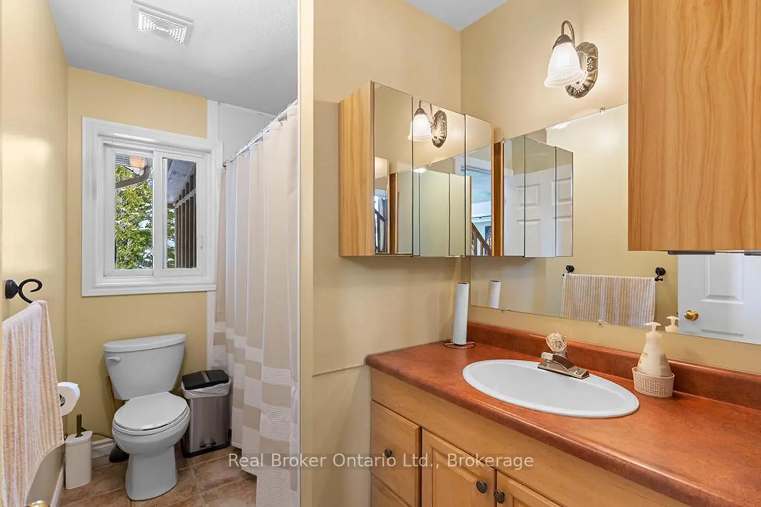 Additional image 10 of 290 Myles Bay Shore Road