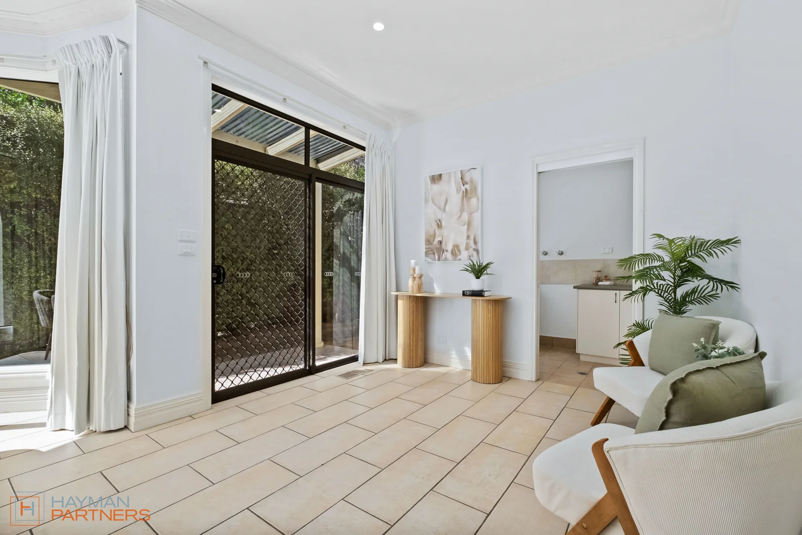 Additional image 14 of 41 MacGillivray Street, Yarralumla ACT 2600