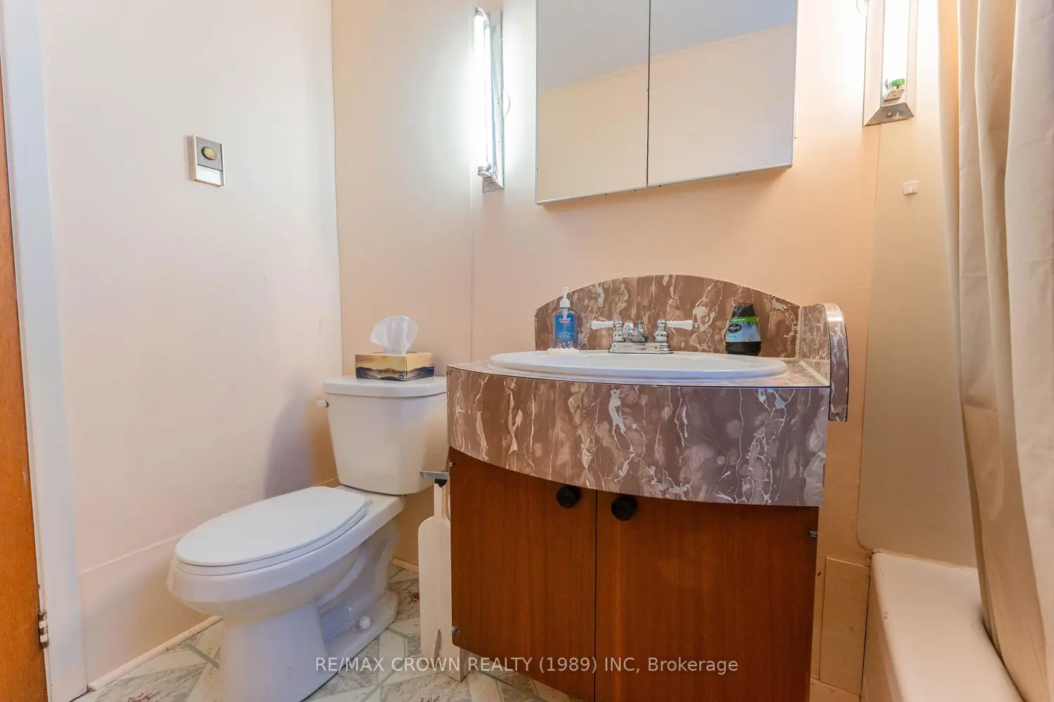 Additional image 16 of 34 Maple Drive