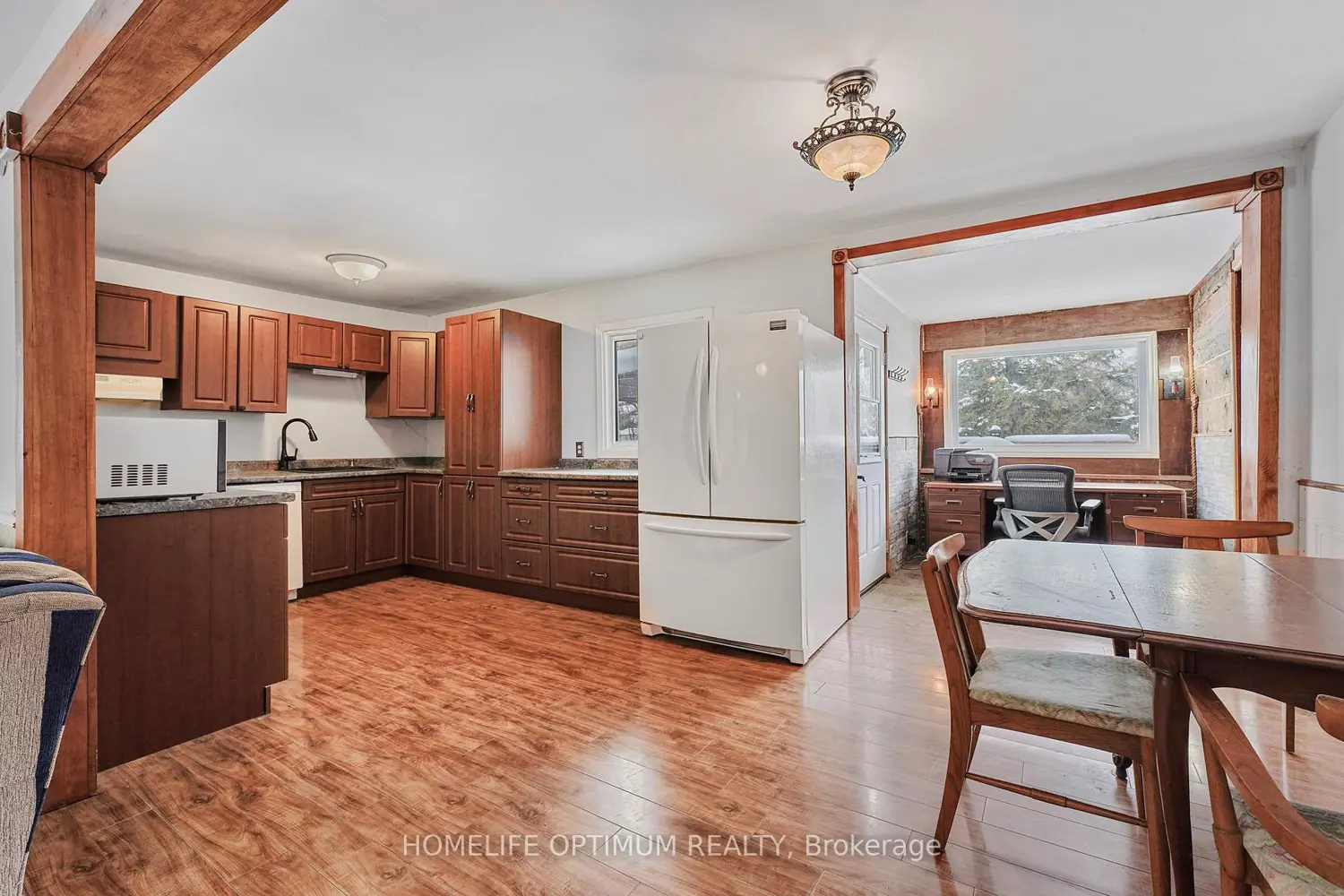 Additional image 9 of 209 Barrie Street