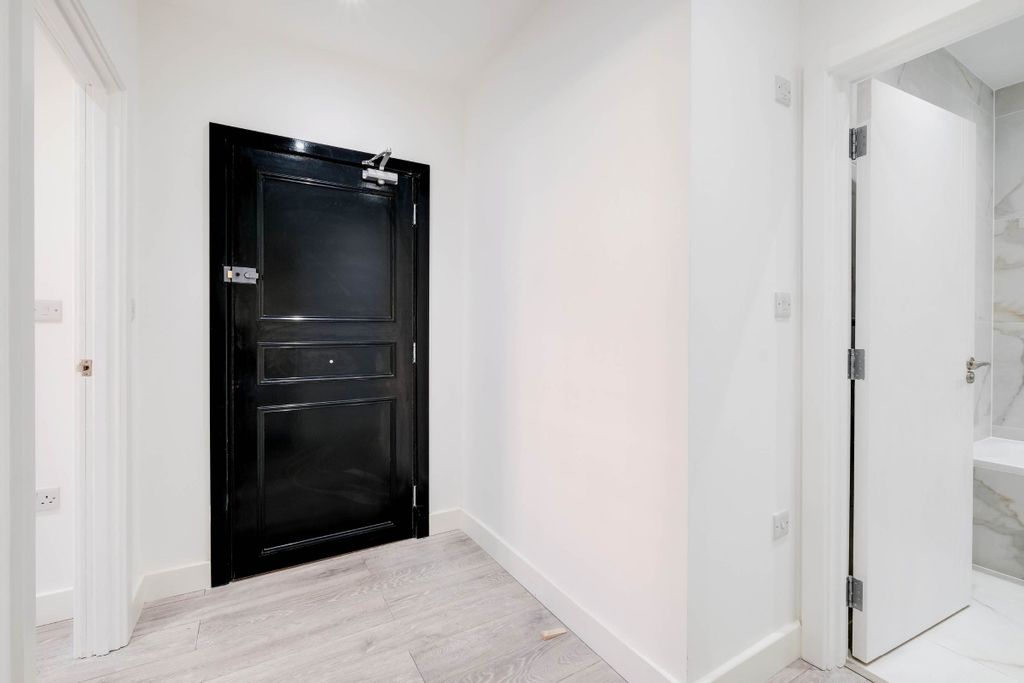 Additional image 7 of 1 bed flat to rentCorporation Street, Corby NN17