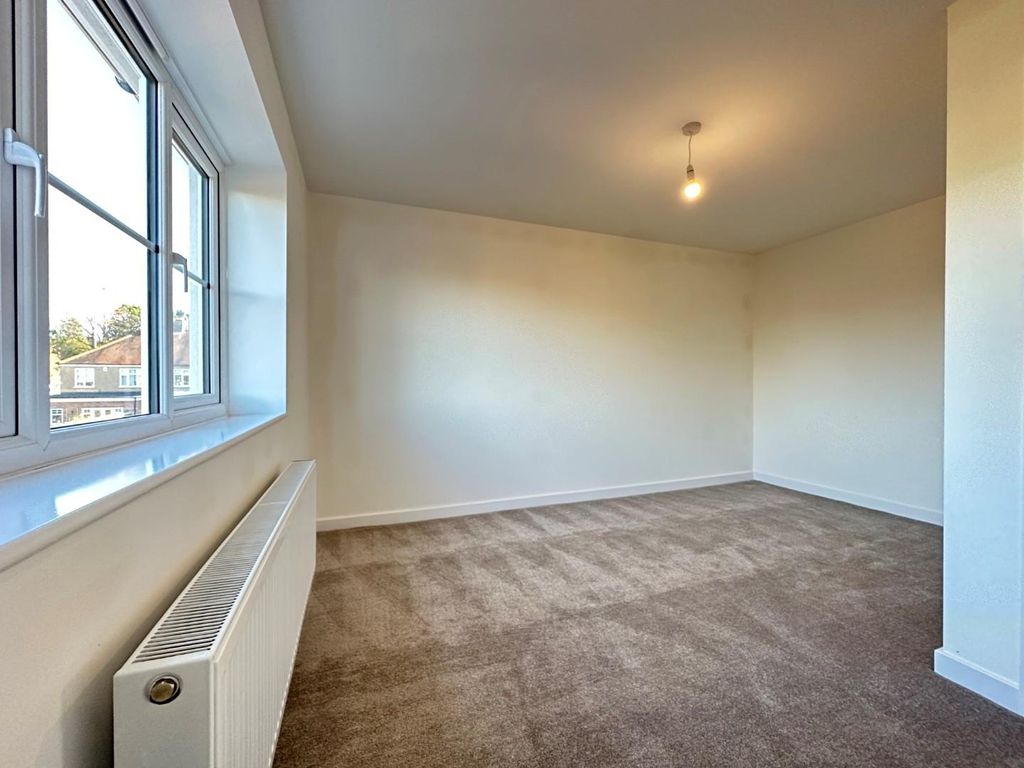 Additional image 9 of 3 bed detached house to rentHarborough Road North, Northampton NN2