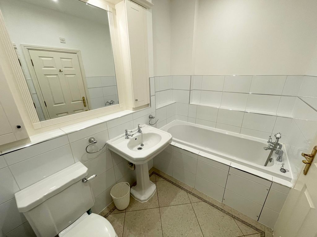 Additional image 15 of 3 bed flat to rentKirby Road, Trowse, Norwich NR14