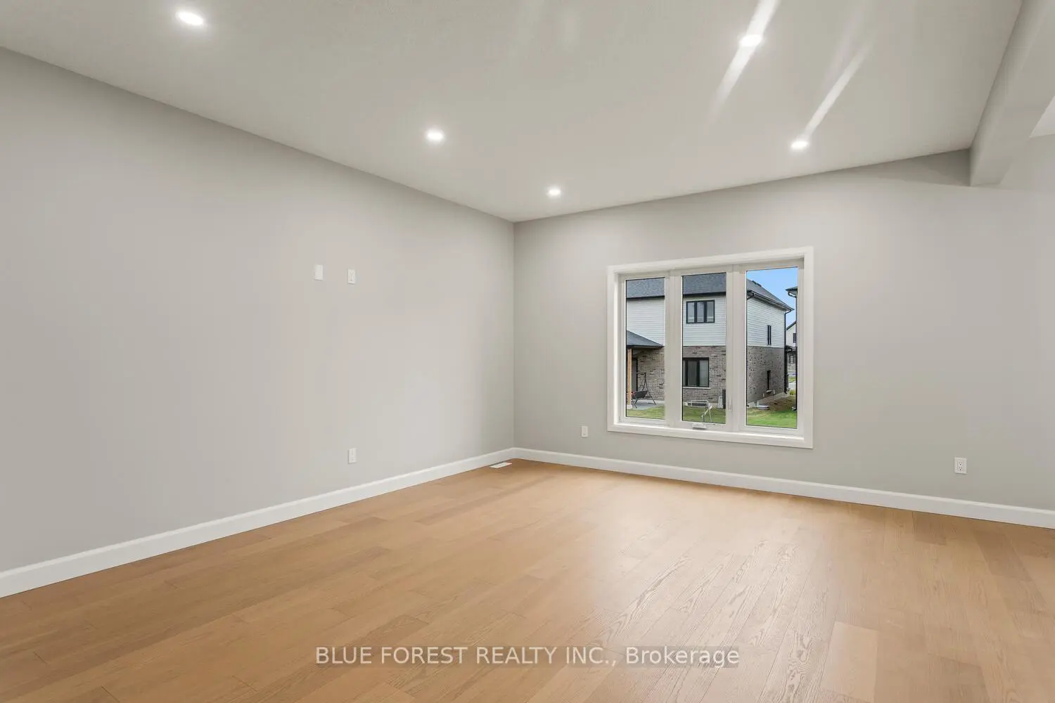 Additional image 3 of 3881 Ayrshire Avenue