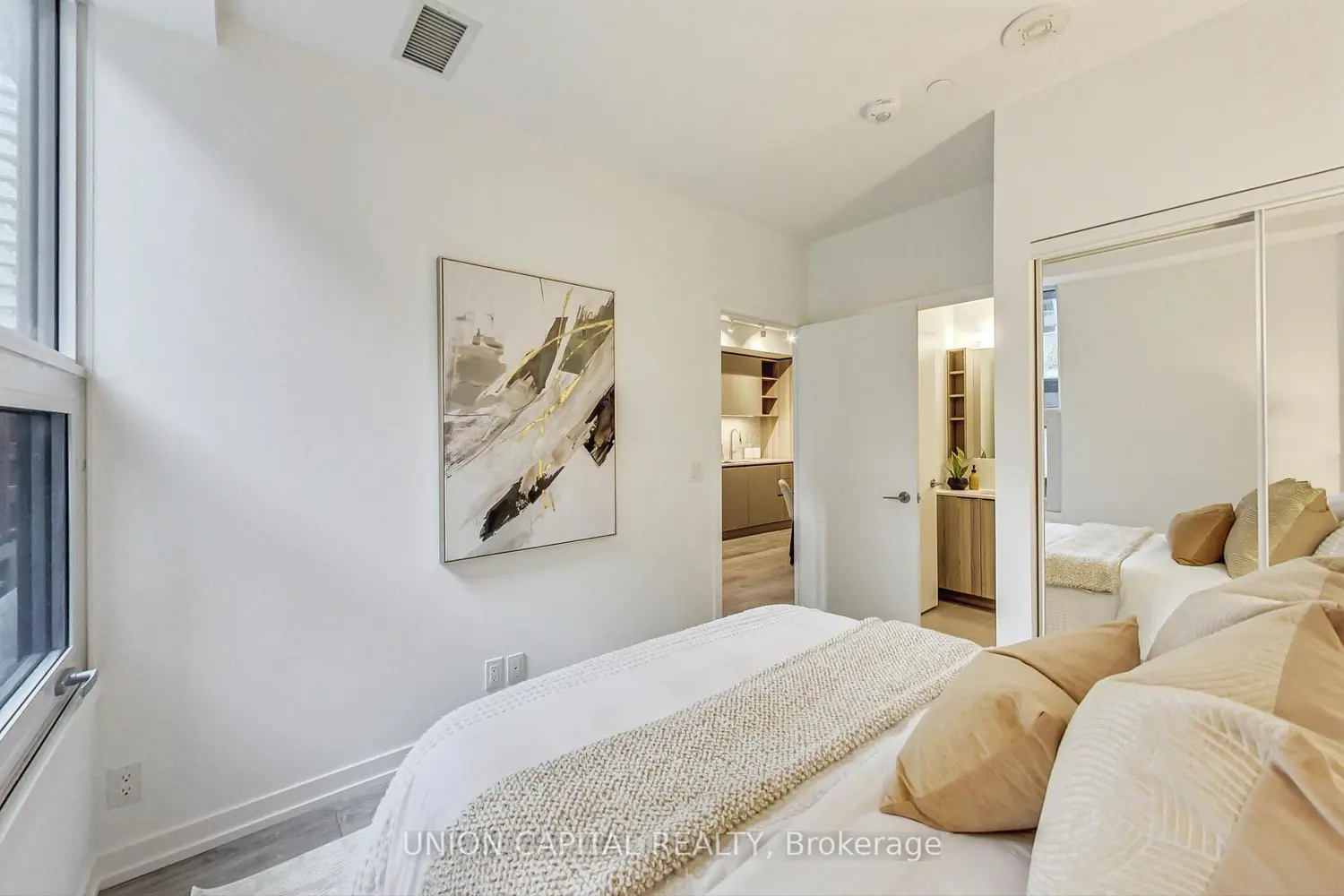 Additional image 14 of 55 Mercer Street 611