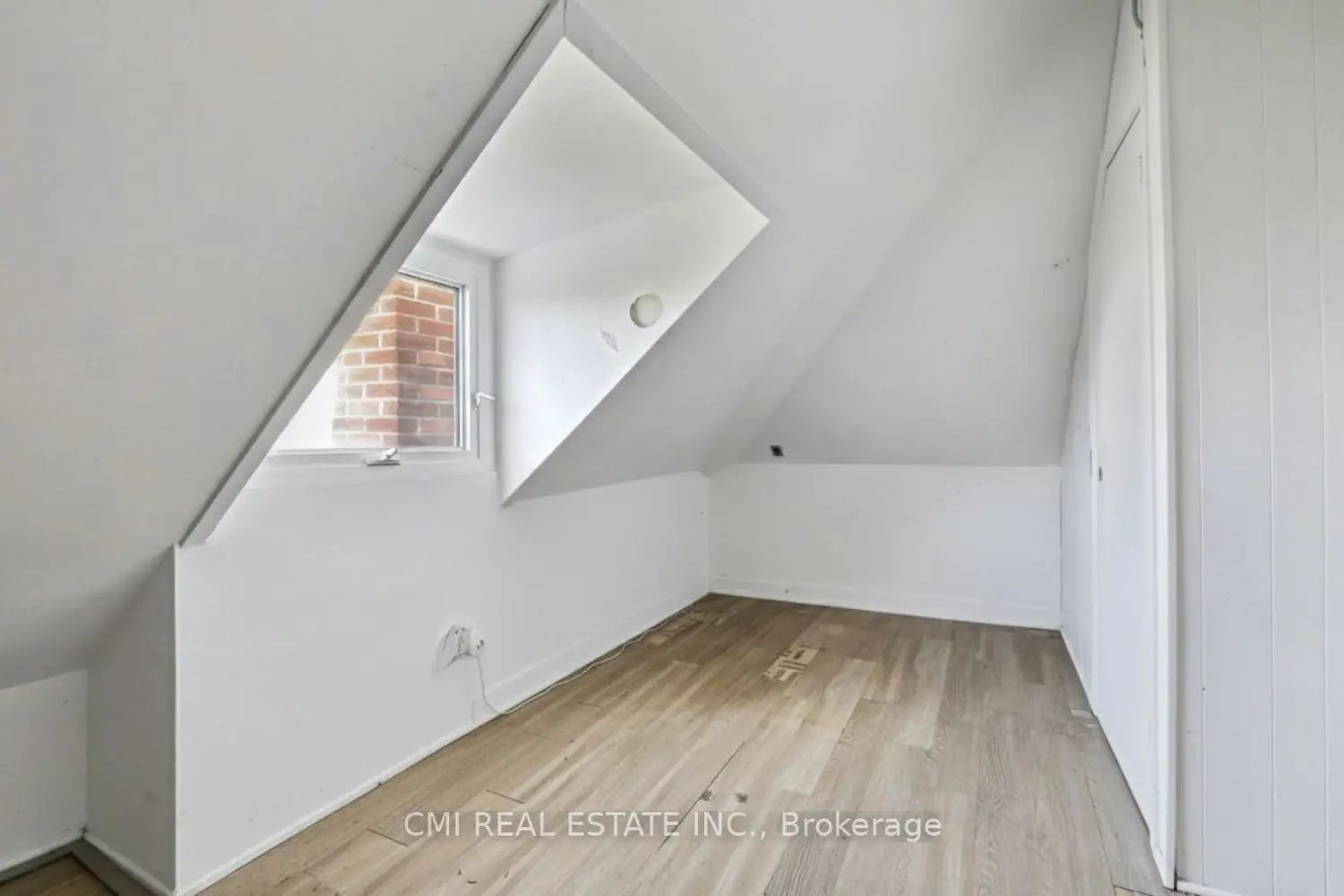 Additional image 14 of 122 Montrose Street