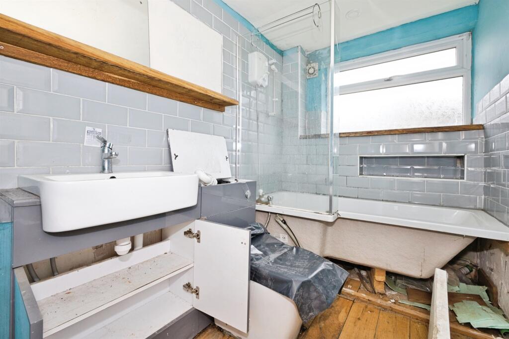 Additional image 4 of Legion Road, Yeovil