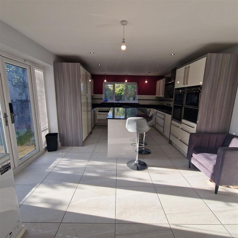 Additional image 3 of 6 bed detached house to rentLimes Close, Bushby, Leicester LE7