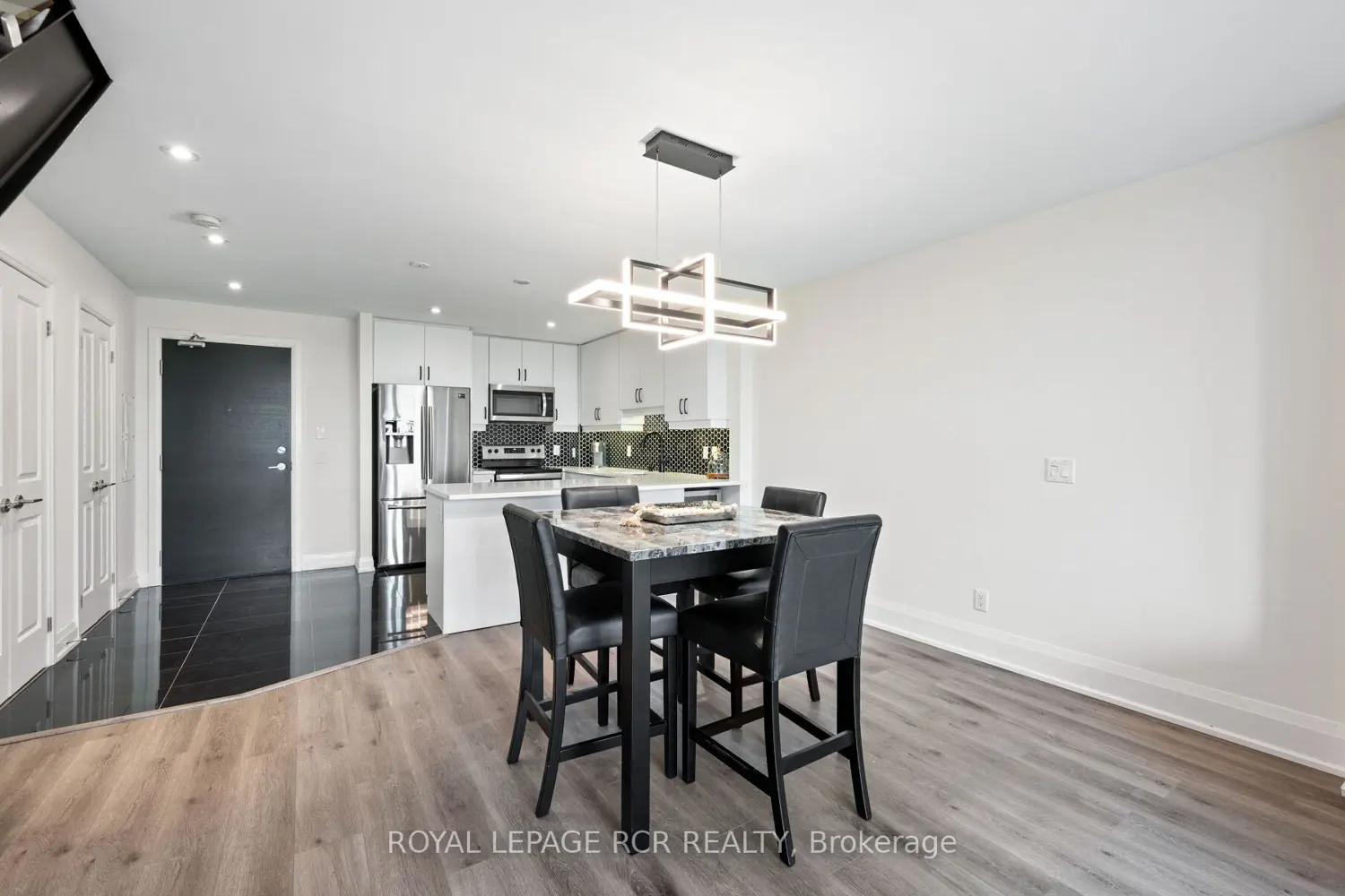 Additional image 6 of 65 Yorkland Boulevard 107