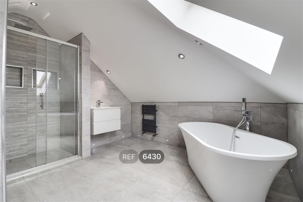 Additional image 31 of 5 bed detached house to rentWollaton Vale, Wollaton, Nottingham NG8