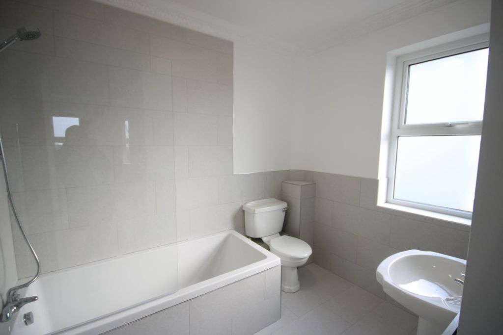 Additional image 22 of 5 bed detached house to rentLa Route Du Petit Clos, St Helier JE2