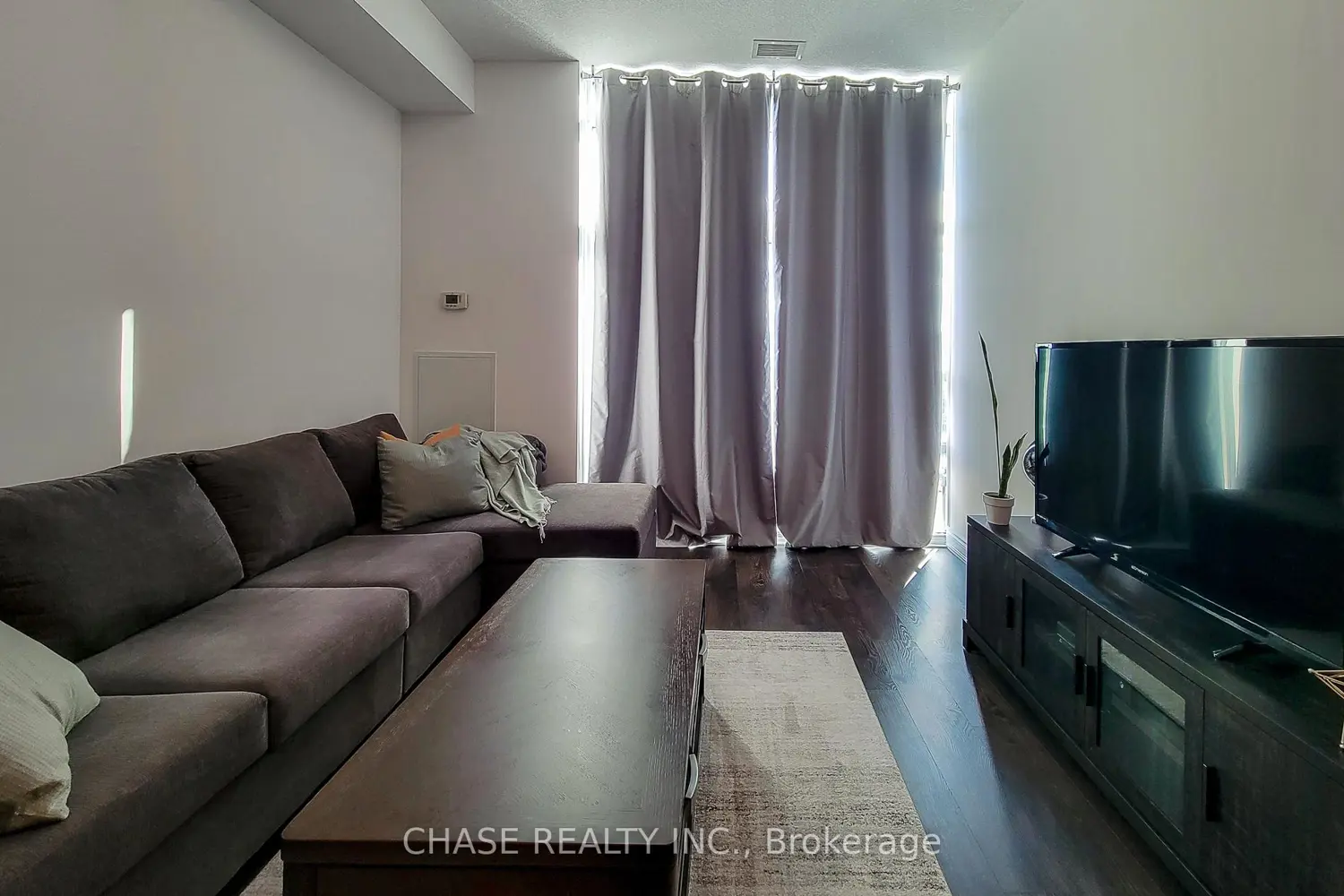 Additional image 2 of 125 Shoreview Place 638