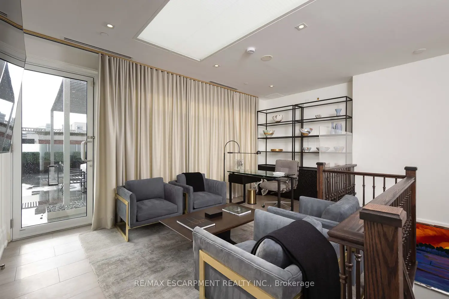 Additional image 17 of 300 Randall Street Ph1