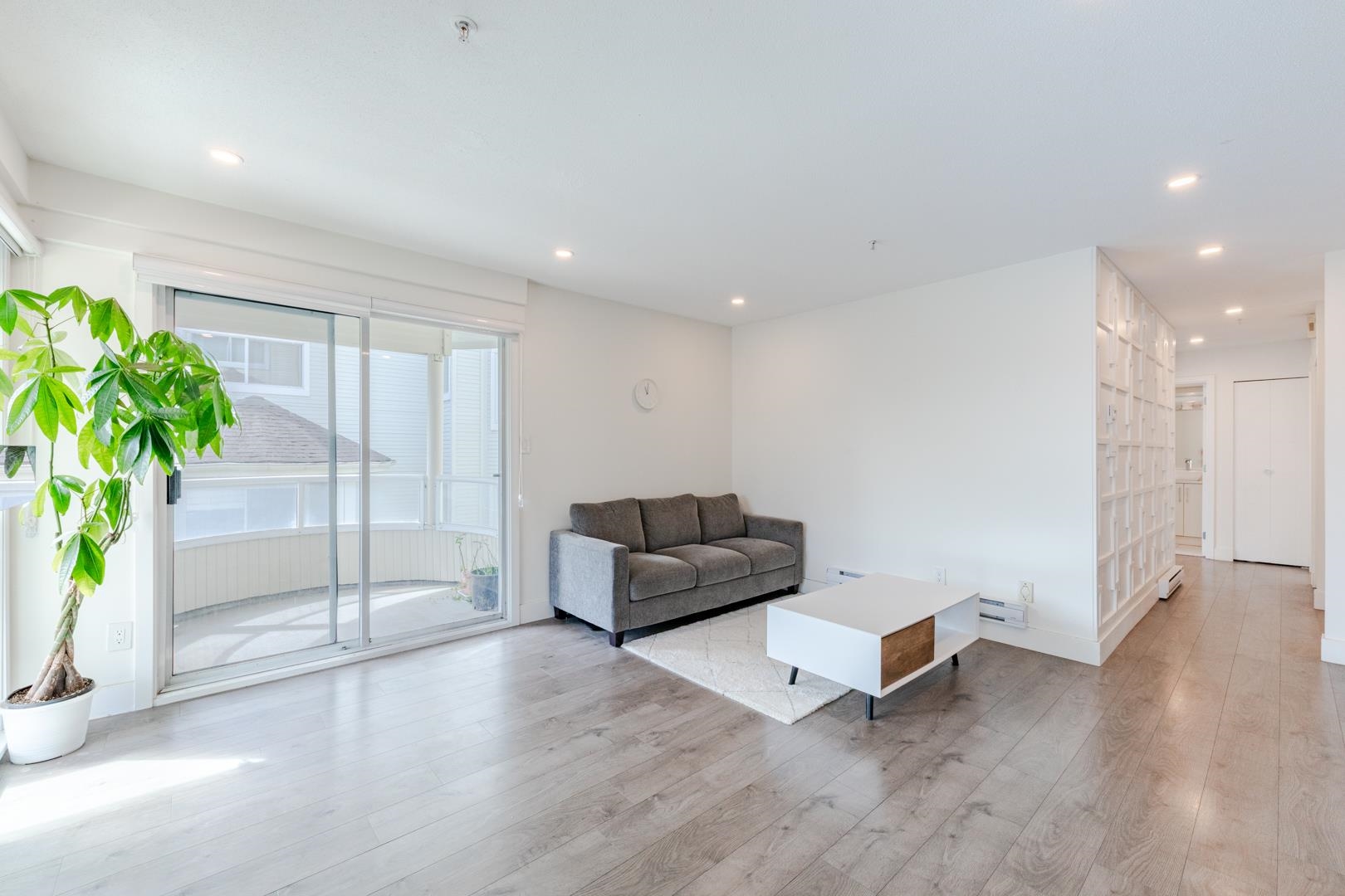 Additional image 4 of 208-7620 Columbia Street, Vancouver, BC, V5X 4S8