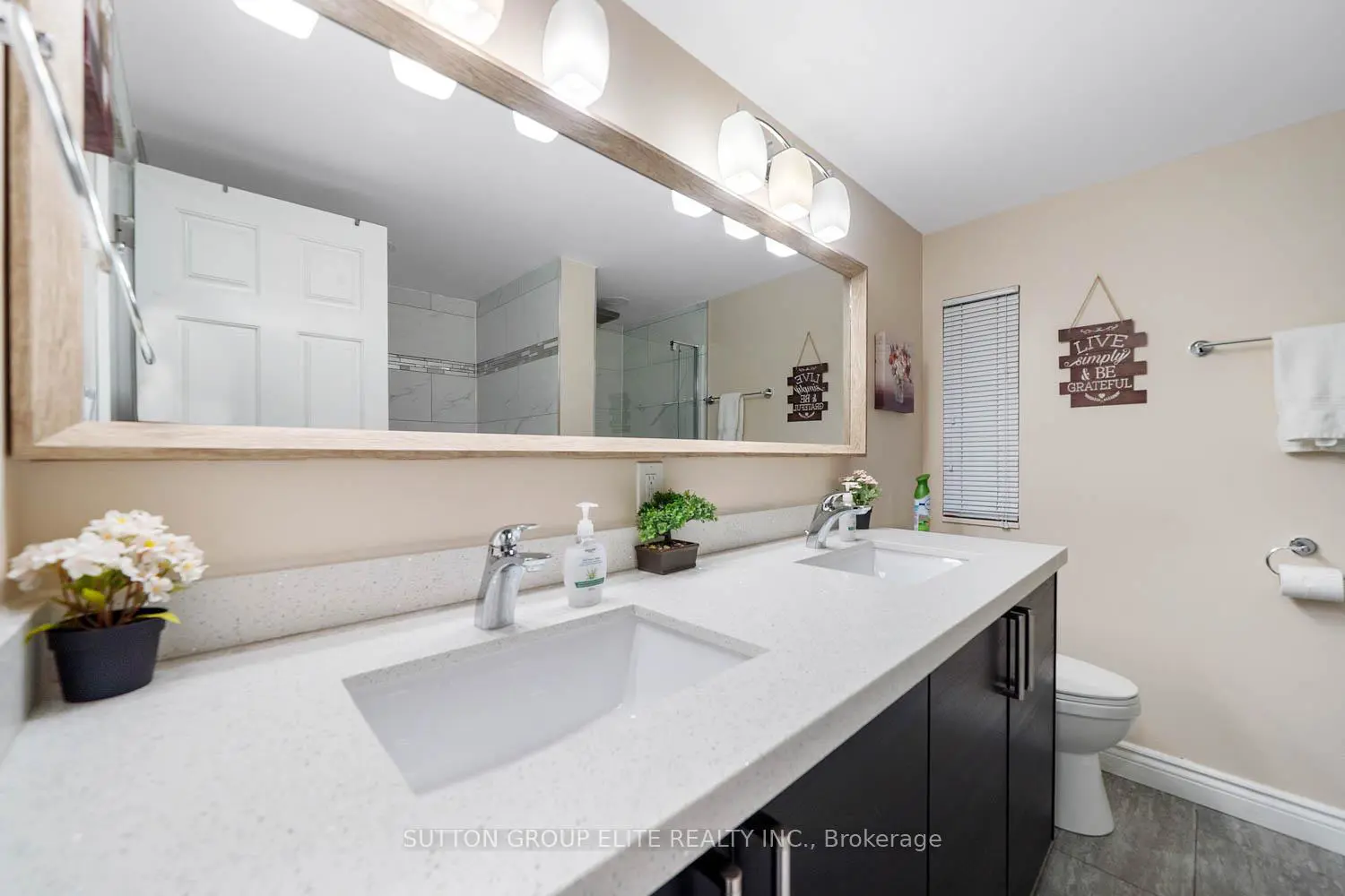 Additional image 14 of 1611 Grandview Hilltop Drive 16