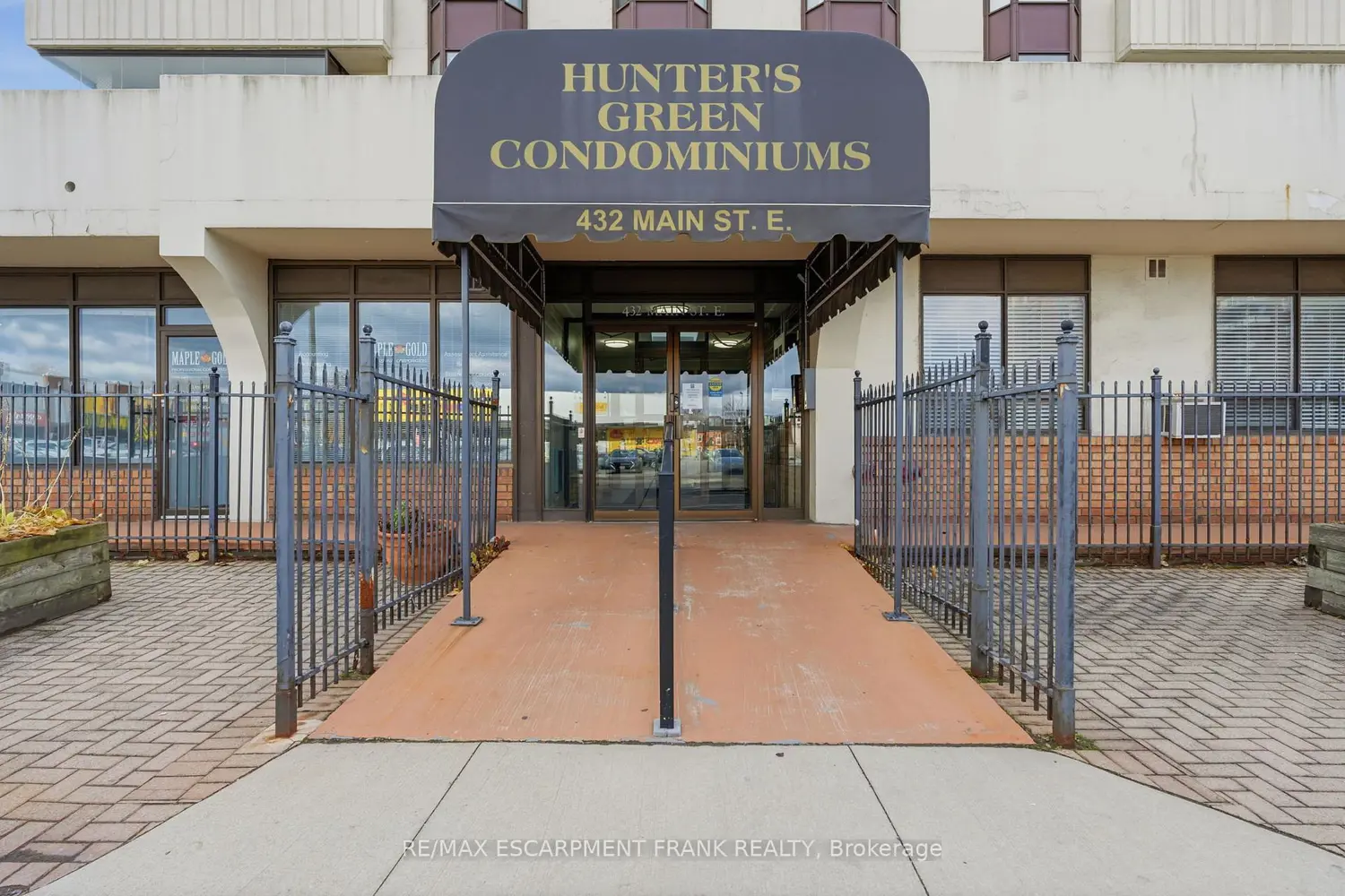 Additional image 3 of 432 Main Street 902