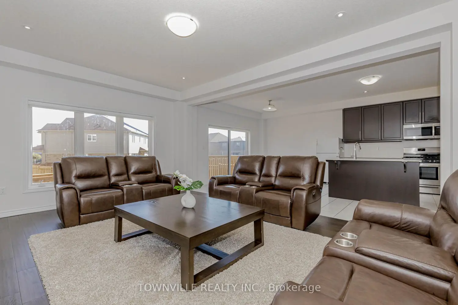 Additional image 7 of 460 Blackburn Drive