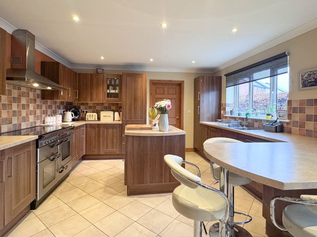 Additional image 11 of 4 bed detached house to rentMill Stream Close, Llanddewi, Llandrindod Wells LD1