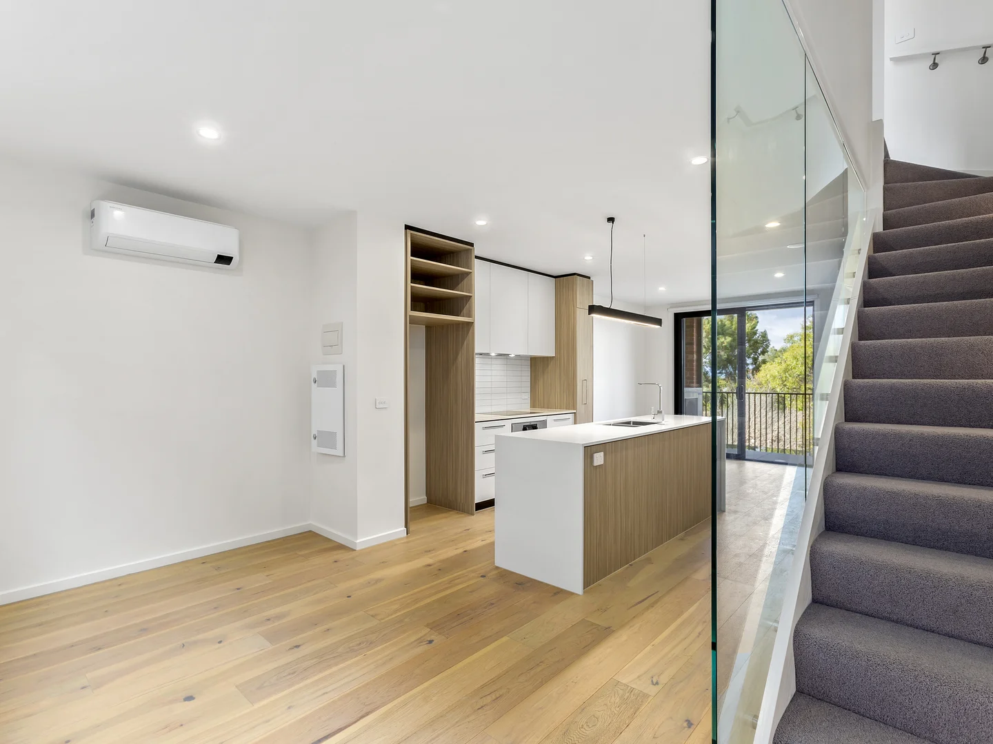 Additional image 5 of 8/156 Pigdons Road, Highton VIC 3216