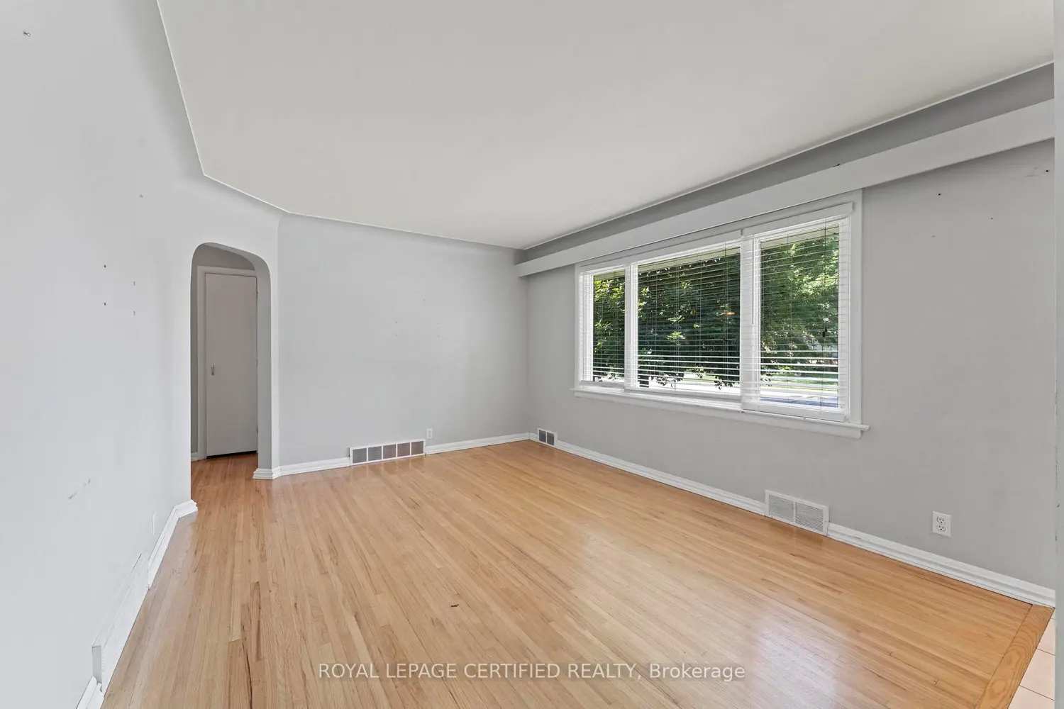 Additional image 9 of 2504 Askin Avenue