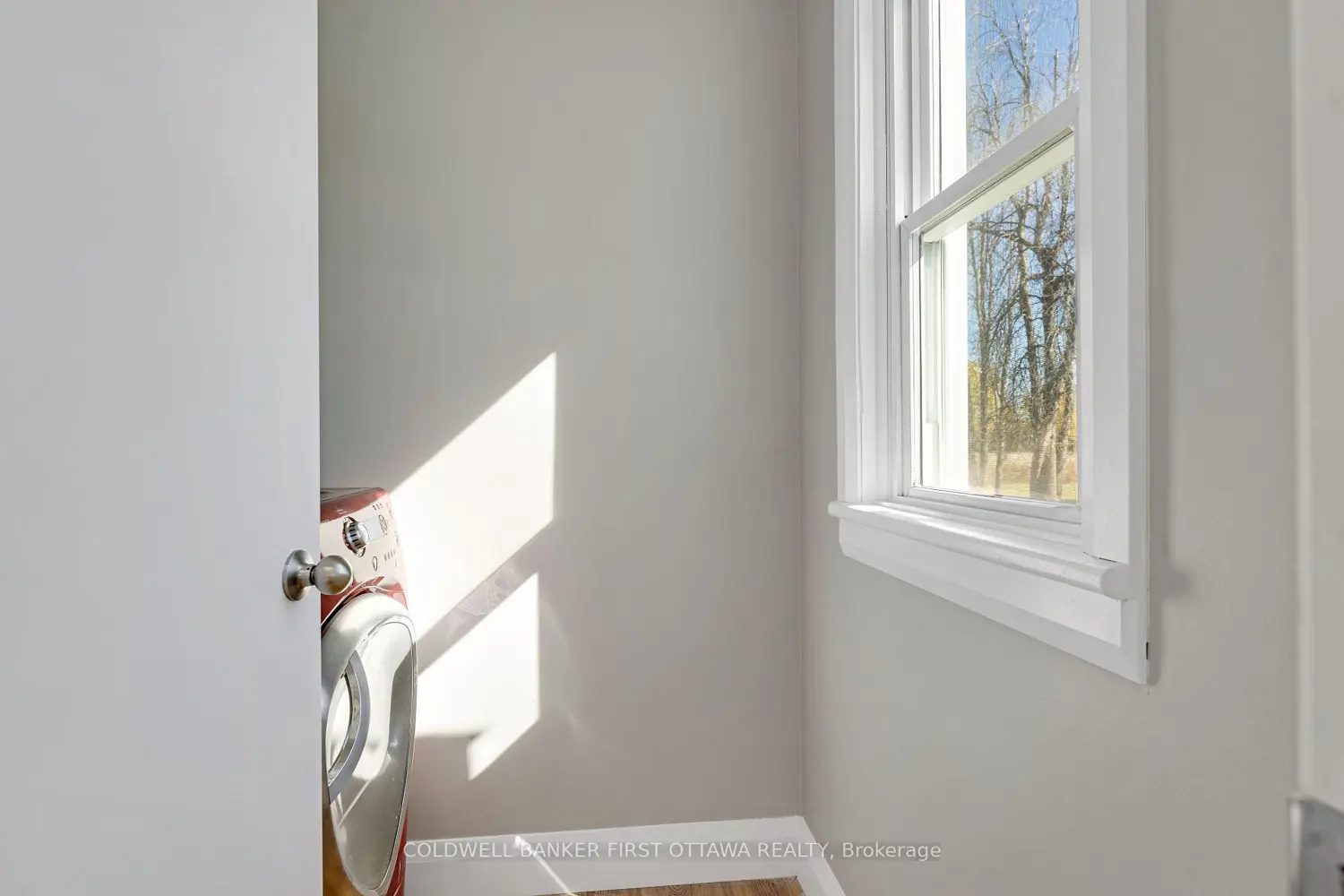 Additional image 6 of 3004 Rideau Ferry Road