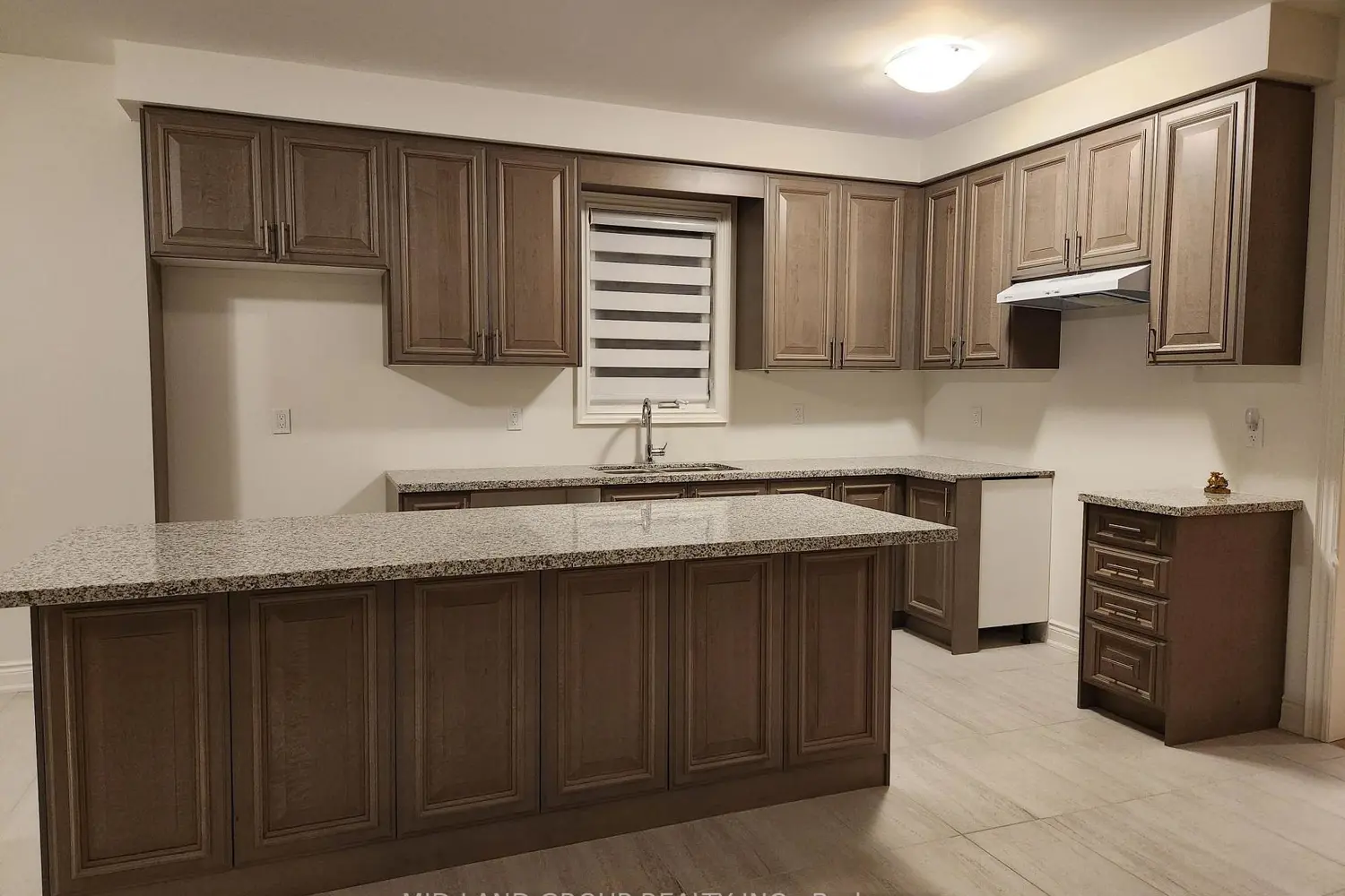 73 Boccella Crescent photo 3