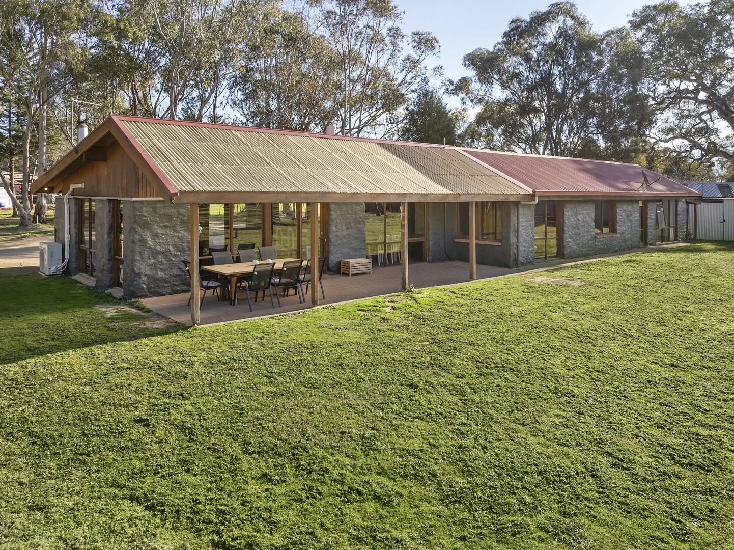 271 Mt Buller Road, Mansfield VIC 3722